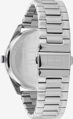 TOMMY HILFIGER Uhr in Silber