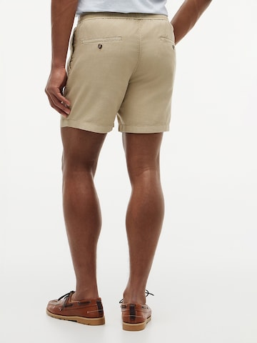 TOMMY HILFIGER Regular Shorts in Beige