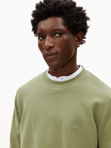 ARMEDANGELS Bluzka sportowa 'BAARO' w kolorze zielony