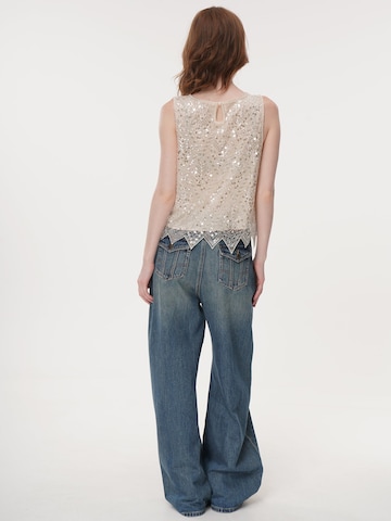 Haut 'Beaded Sequined Mesh Sleeveless Top, Irregular Pointed‑Hem Sheer Crew Neck Vest' yoligex en blanc