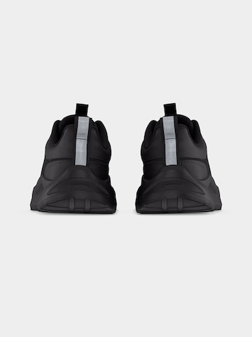 Calvin Klein Nizke superge 'ESS' | črna barva