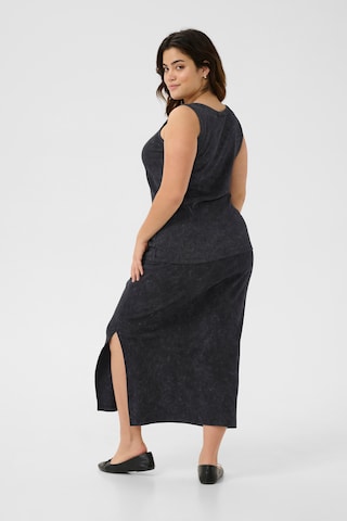 KAFFE CURVE Top 'Dalia' w kolorze czarny