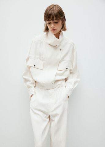 MANGO Jacke in Weiß: Vorderseite