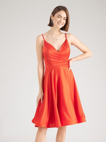 mascara Коктейльное платье в Красный: спереди