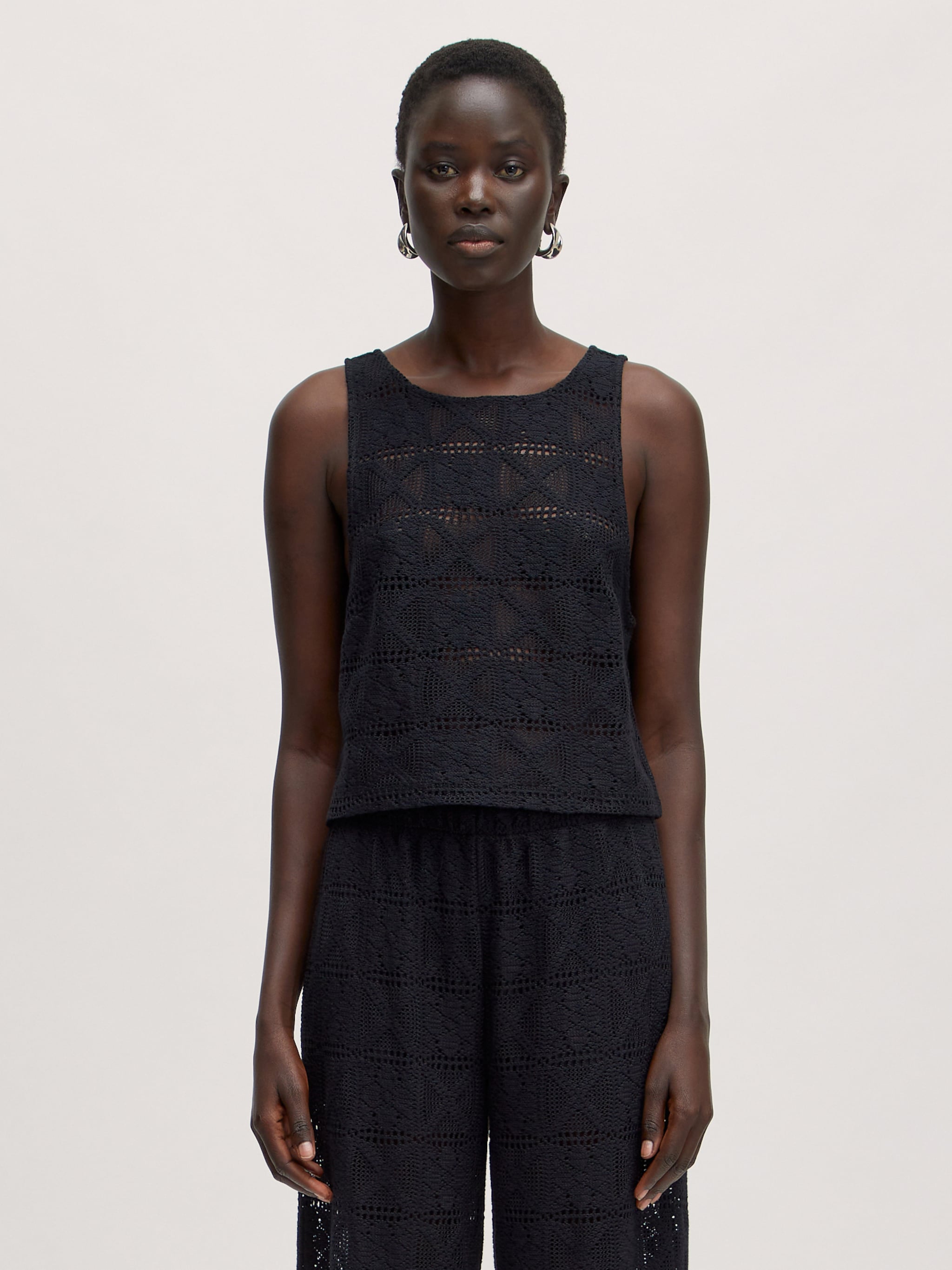 EDITED Produits Haut 'Ude' noir