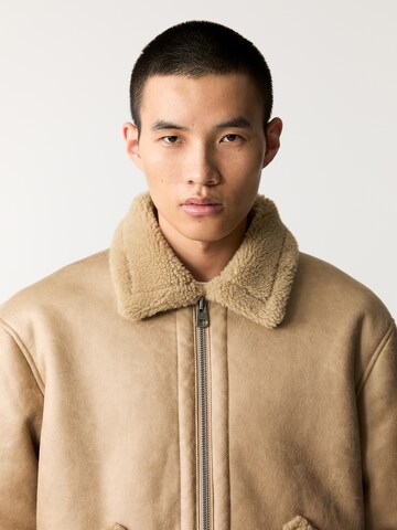 Giacca invernale di Pull&Bear in beige