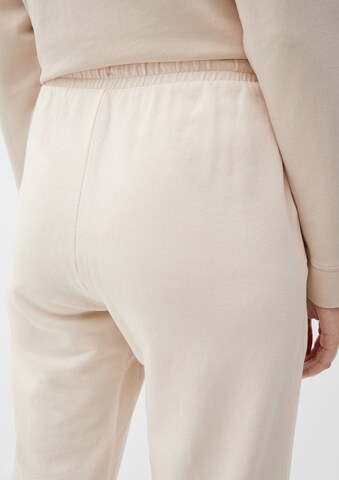 s.Oliver Tapered Pants in Beige