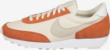 oranžs Nike Sportswear Zemie brīvā laika apavi 'Daybreak'