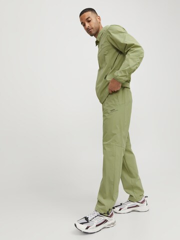 Regular Pantalon cargo R.D.D. ROYAL DENIM DIVISION en vert