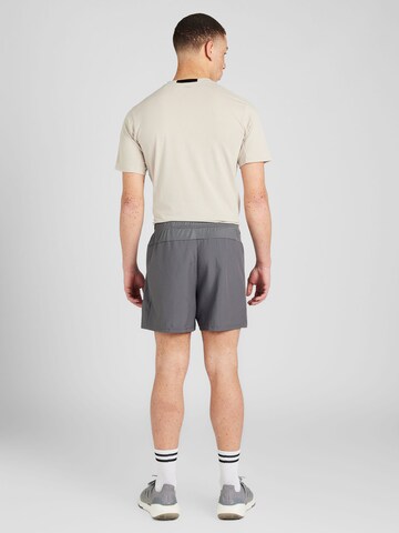 ADIDAS PERFORMANCE Regular Sportshorts 'Train Essentials ' in Grau