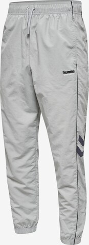 Effilé Pantalon de sport 'Celab' Hummel en gris