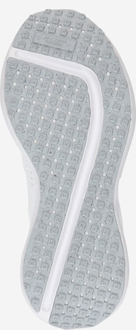 Chaussure de course 'Interact Run' NIKE en blanc