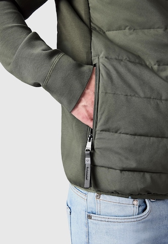 Ragwear Toiminnallinen takki 'Rendy Tech' värissä vihreä