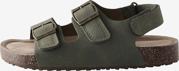 Next Avonaiset kengät värissä vihreä: etupuoli