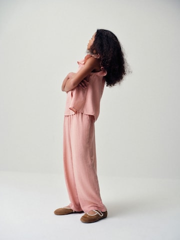 The Set Set in Pink