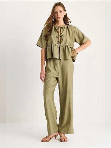 Bianco Lucci Pantsuit in Green