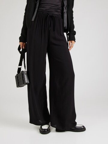 Happiness İstanbul - Loosefit Pantalón en negro: frente