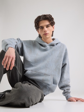 Abercrombie & Fitch - Sudadera 'ESSENTIAL' en azul: frente