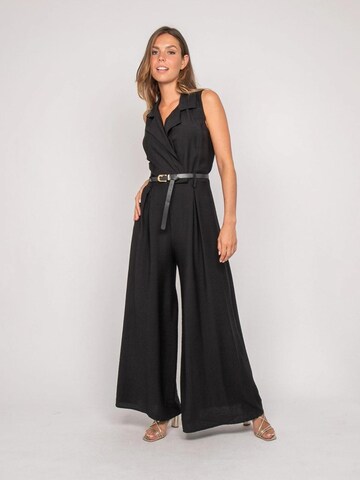 Dona Lisa Jumpsuit 'Combinaison pantalon fluide EZINE' in Zwart