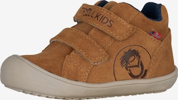 TROLLKIDS First-Step Shoes in Brown: front