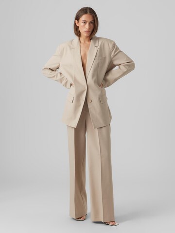 Blazer 'MATHILDE' di VERO MODA in marrone