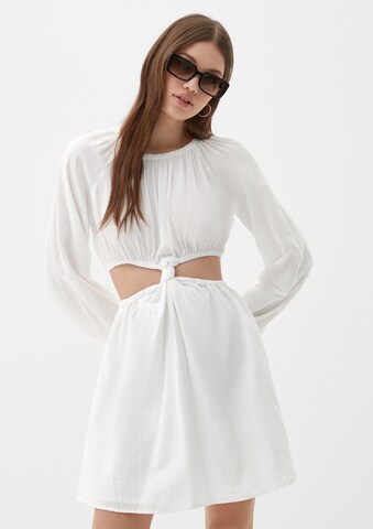 Robe QS en blanc : devant