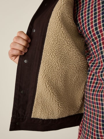 Next Jacke in Braun