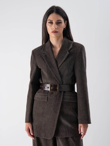 MND Blazer 'Chenille blazer with belt' in Grey: front