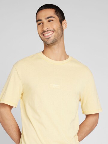 JACK & JONES T-Shirt in Gelb