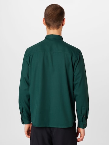 minimum Средняя посадка Рубашка 'KANJE' в Зеленый