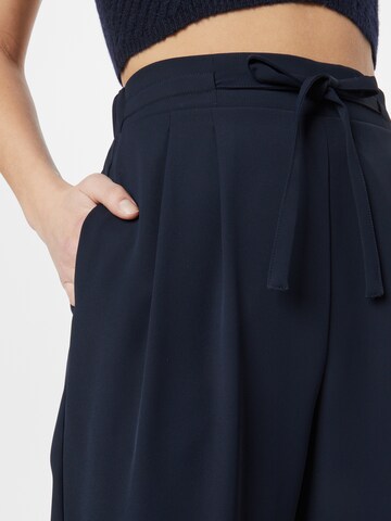 ABOUT YOU Loose fit Pleat-front trousers 'Nicole' in Blue