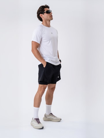 Coupe regular Chemise ' Encore ' Toujours Actif en blanc