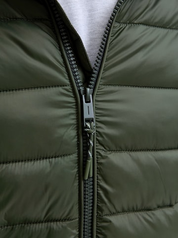 žalia JACK & JONES Žieminė striukė 'JJEBradley'