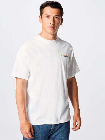 LEVI'S ® Póló 'Vintage Fit Graphic Tee' - fehér: elől