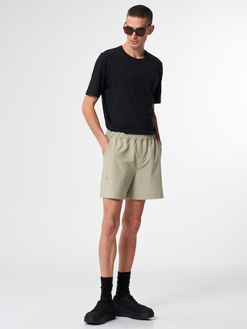 pinqponq Loosefit Shorts in Grün