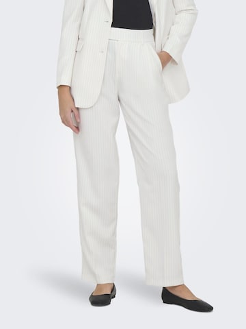 ONLY Wide leg Pleated Pants in White: front