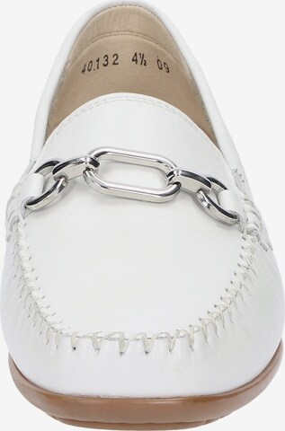 SIOUX Moccasins in White