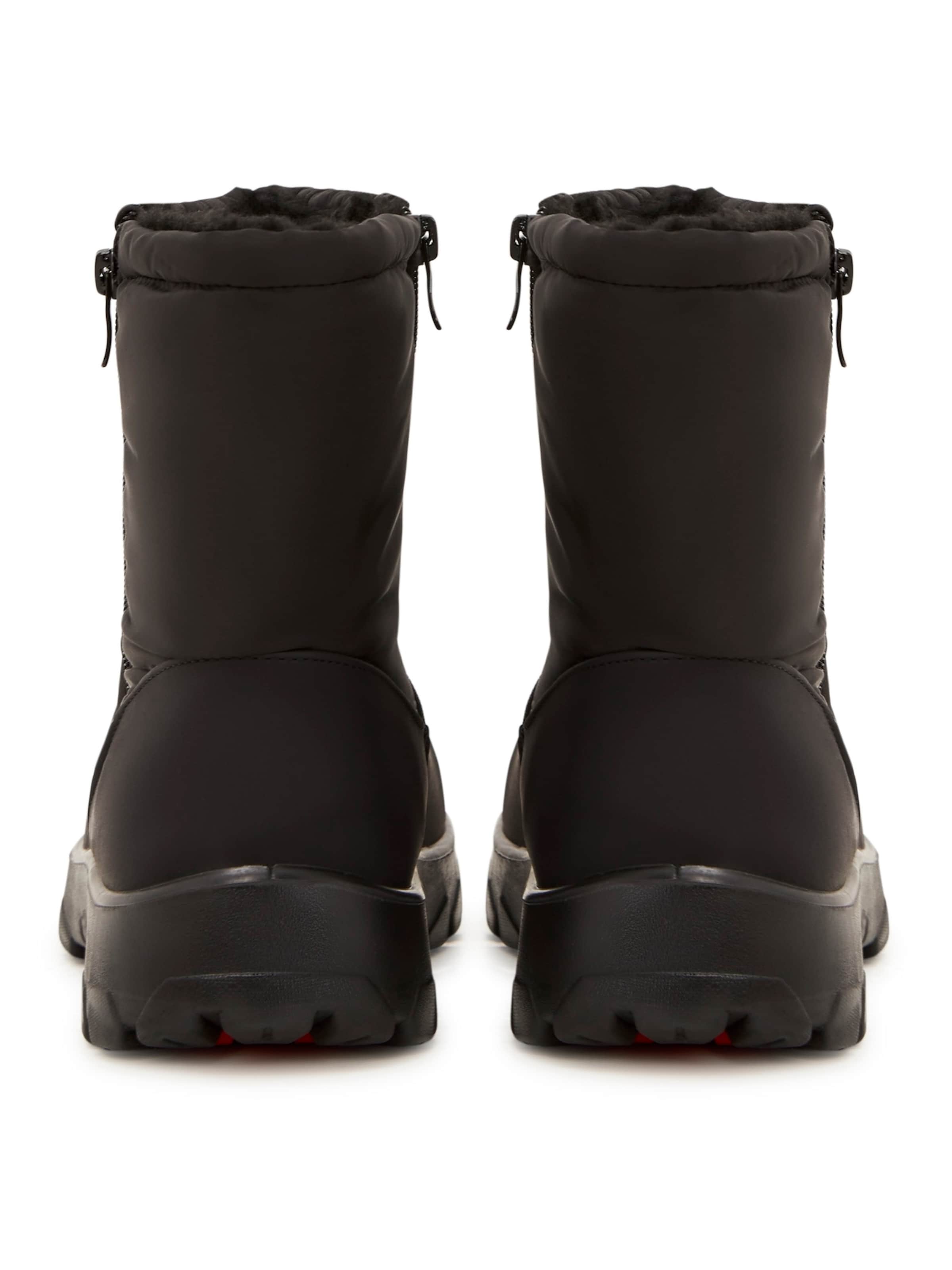 CESARE GASPARI Boots in Black