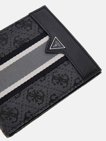 GUESS Wallet 'Madrid' in Black