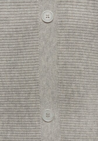 Pullover di LASCANA in grigio