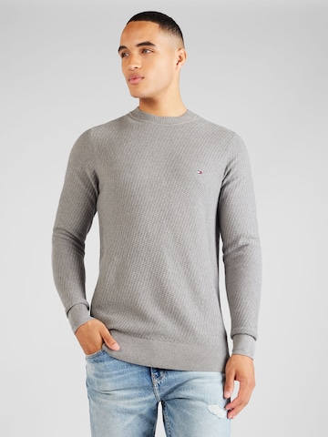 Pull-over TOMMY HILFIGER en gris : devant