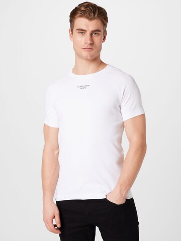 Calvin Klein Jeans Regular Paita värissä valkoinen: edessä