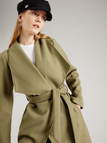 VILA Between-Seasons Coat 'Cooley' in Green