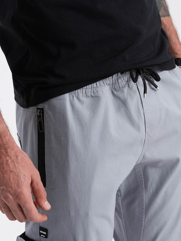 Ombre Tapered Trousers 'OM-PAJO-0135' in Grey