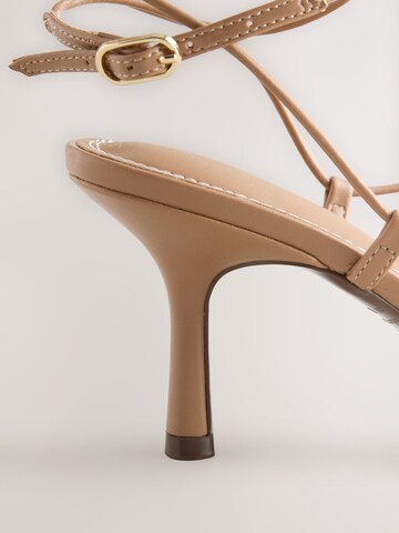 Next Сандали с каишка 'Forever Comfort' в кафяво