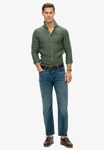 Coupe regular Chemise 'Vacation' Superdry en vert