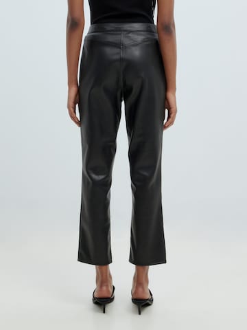 Regular Pantalon 'Adaline' EDITED en noir