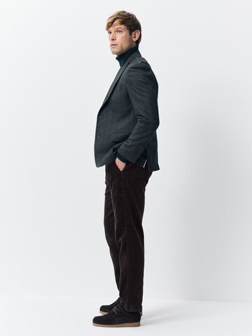 Next Regular Hose in Braun