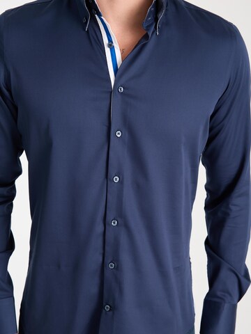 7Camicie - Ajuste estrecho Camisa de negocios 'Roma Iconic Satin Man Shirt White' en azul