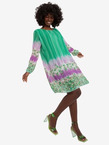 italy moda Dress in Green